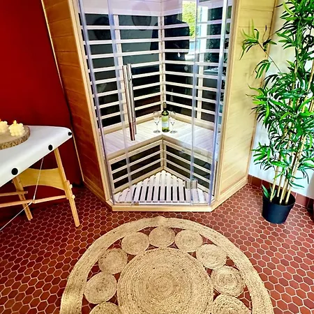 Belle Maison A La Mer Avec Jacuzzi Et Sauna Spa Privatif